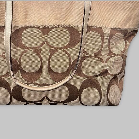 Coach Signature Jacquard Beige & Brown Tote Bag - Picture 4 of 6